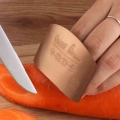 1pc Stainless Steel Finger Guard Finger Safe Protector Knife Cutting Vegetables Finger Protection Tool Creative Kitchen Gadget -